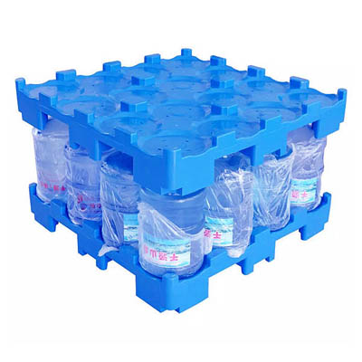 Vertical Stackable 5 Gallon Water Bottle Pallet