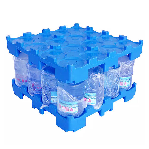 Vertical Stackable 5 Gallon Water Bottle Pallet