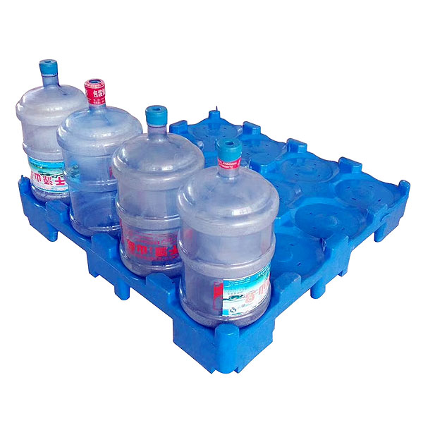 Vertical Stackable 5 Gallon Water Bottle Pallet